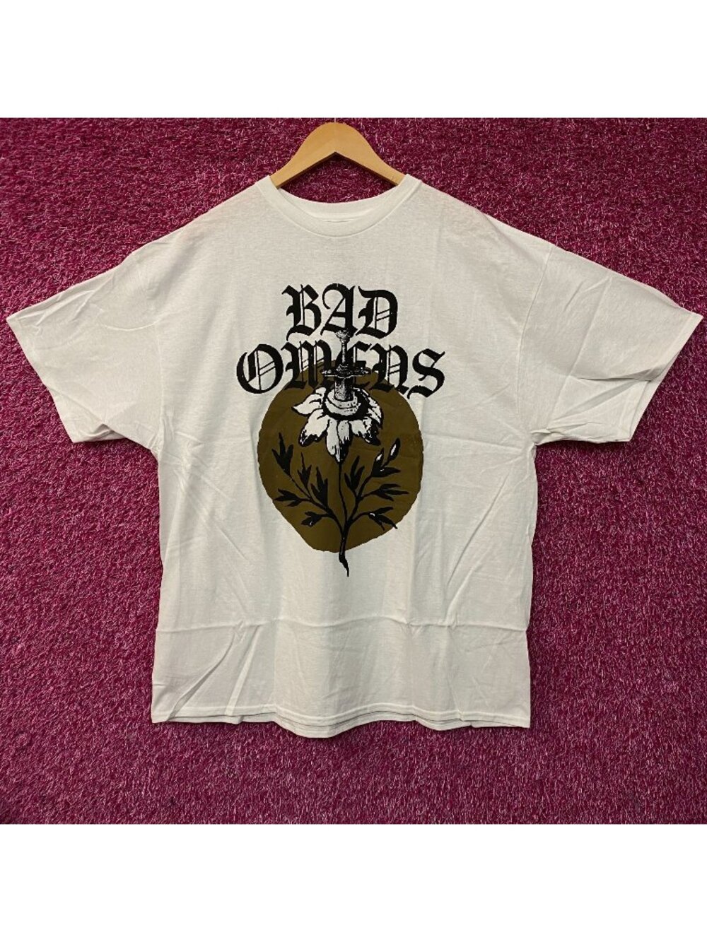 Bad Omens Sword Flower Metal Band Graphic T-Shirt 2XL
